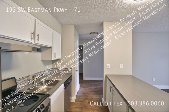 Building Photo - *LIMITED TIME ONLY!* 2-Months Rent concess...