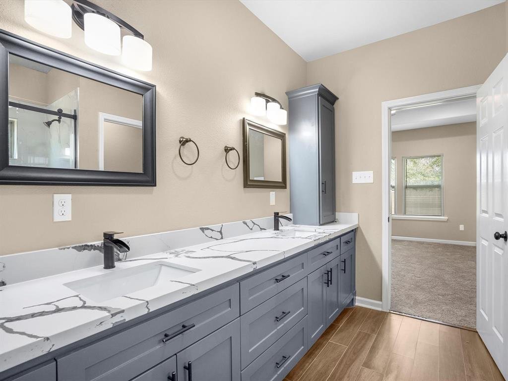 Building Photo - 517 N 4th St