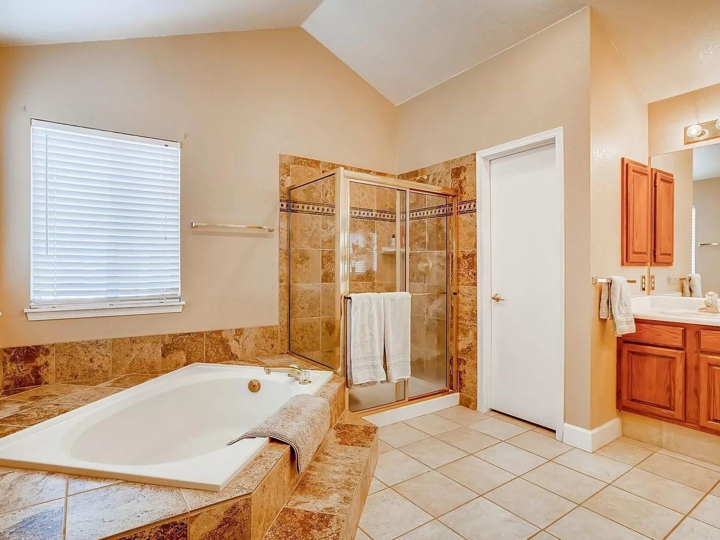 Building Photo - 7541 Powderhorn Dr