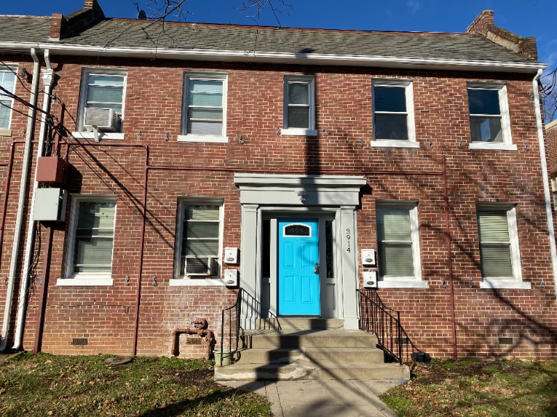 Building Photo - 3914 9th St NE