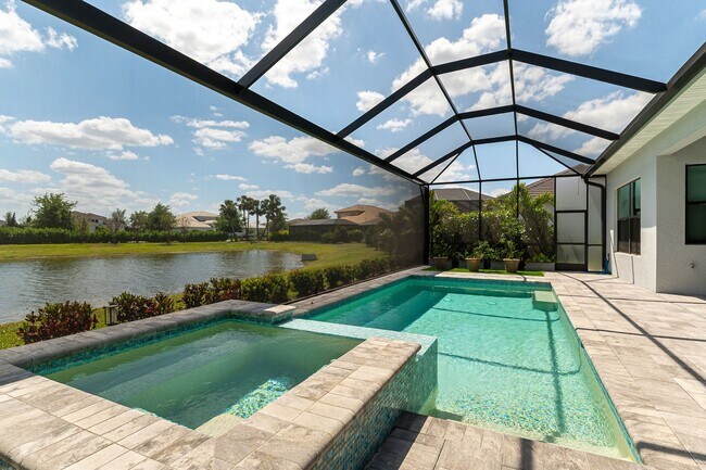 Building Photo - **25% OFF FIRST MONTHS RENT IF YOU OCCUPY ...