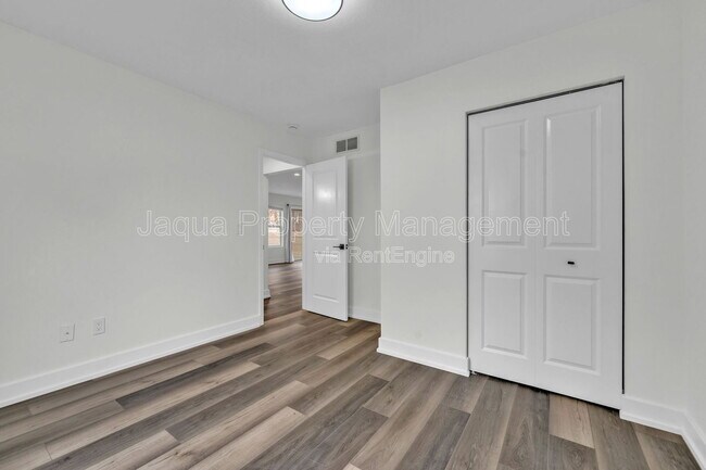 Building Photo - 4715 Marcel Ave Ave