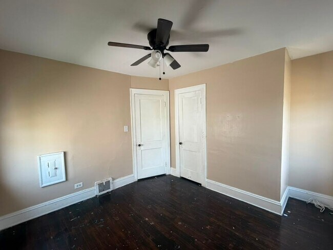 Building Photo - Affordable Cleveland Heights Home - Now Available