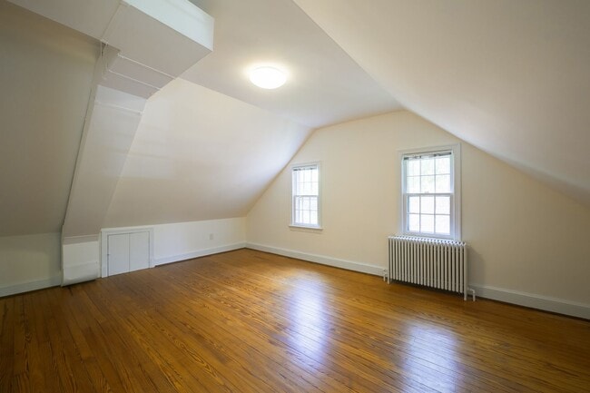 Building Photo - Charming & Spacious Colonial in N Cleveland Park w/Park-Like Rear Garden & Detached Garage