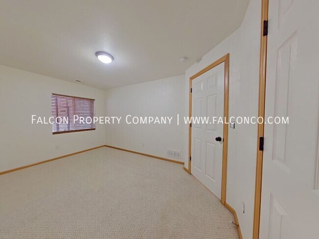 Building Photo - 8093 Fort Smith Rd