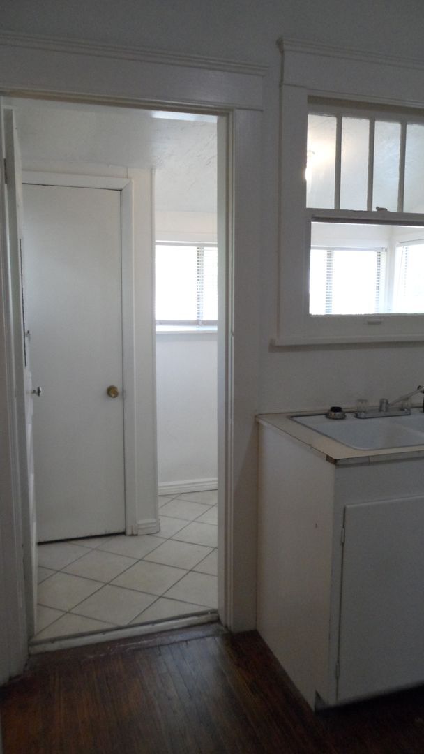 Building Photo - 1121 15th St