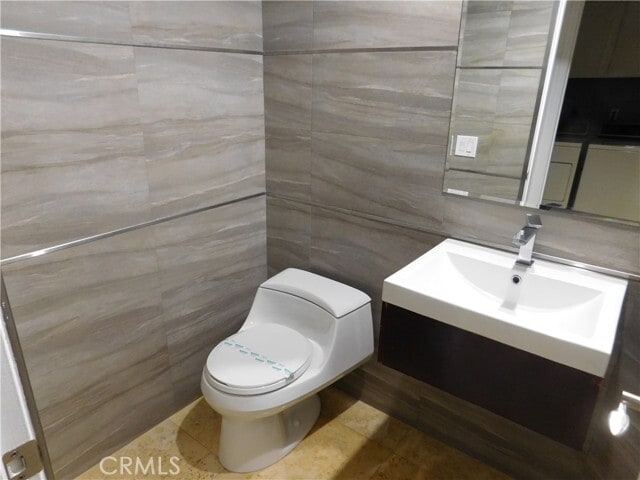 Building Photo - 12854 Arabella St