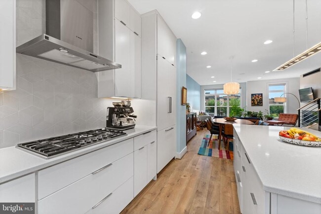 Building Photo - 3533 Bellflower Ln