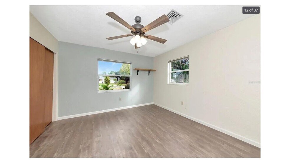 Building Photo - 6412 47th Ave E