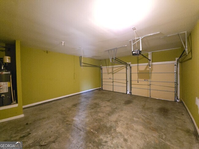 Building Photo - 273 Winthrop Ln
