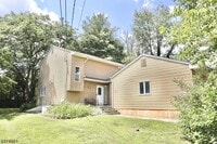 Building Photo - 312 N Harrison St