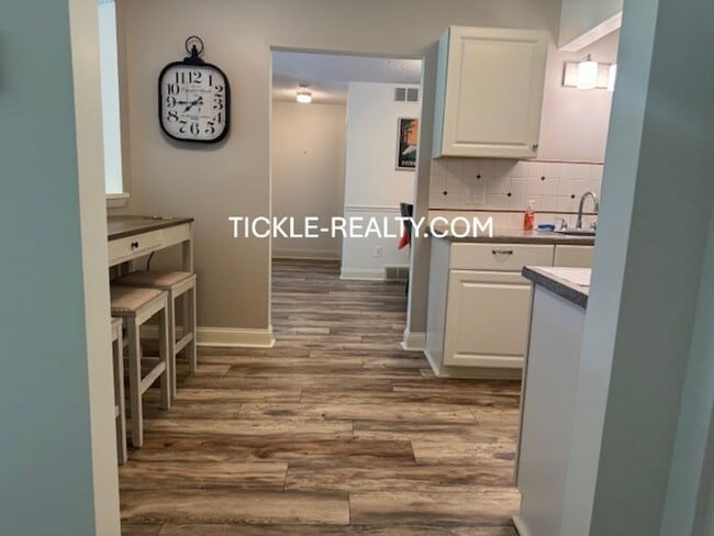 Building Photo - 1 Bedroom Condo in Fairport