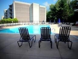 Building Photo - 1550 Worcester Rd