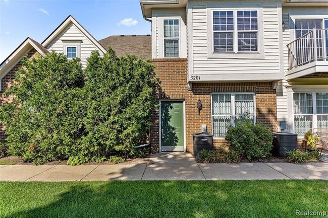 Building Photo - 5201 Widgeon Ln