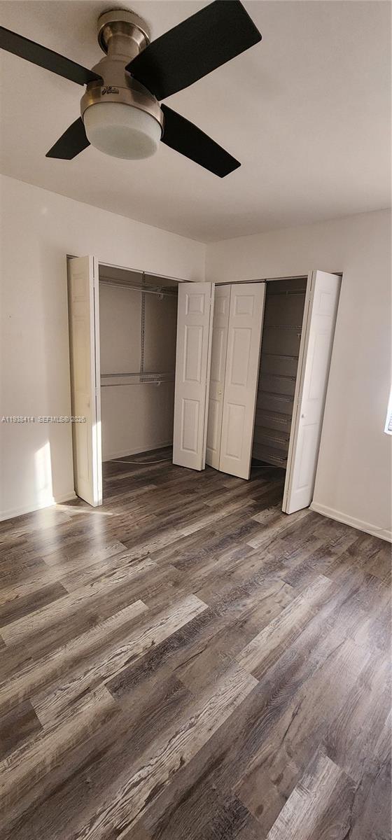 Building Photo - 9660 W Elm Ln