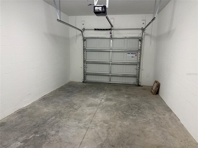 Building Photo - 10232 Trumpet Honeysuckle Wy