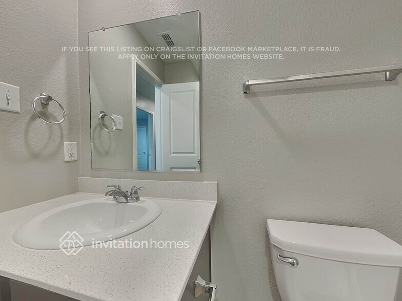 Building Photo - 122 Br Vlg Wy
