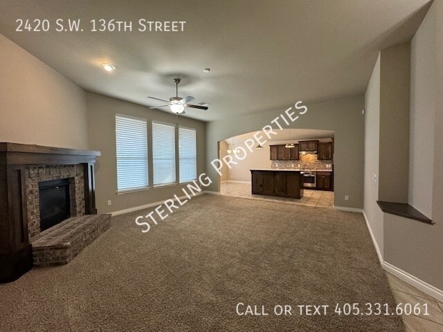 Building Photo - 2420 SW 136th St