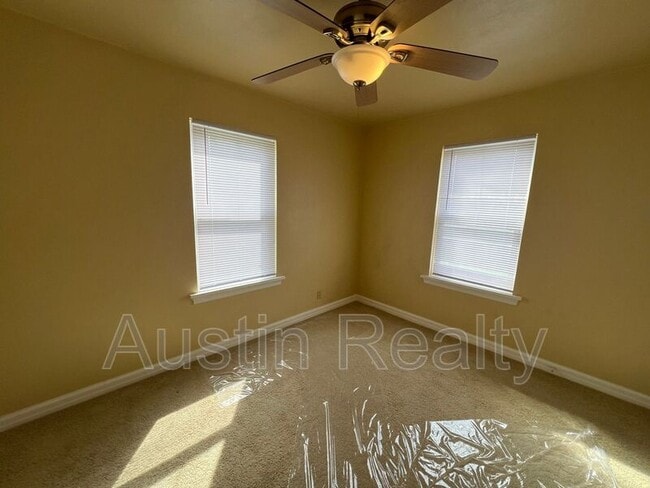 Building Photo - 2820 Ashby Rd