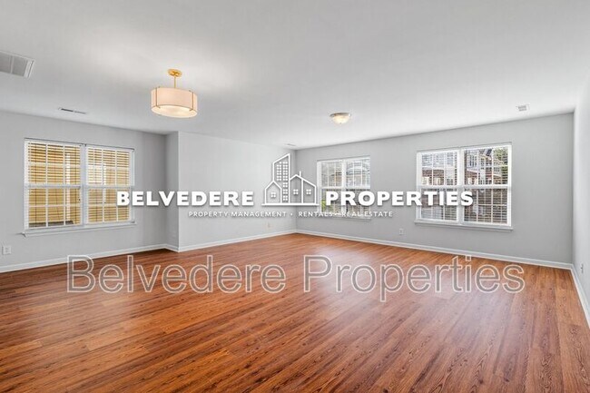 Building Photo - 14 Dunlevy Way