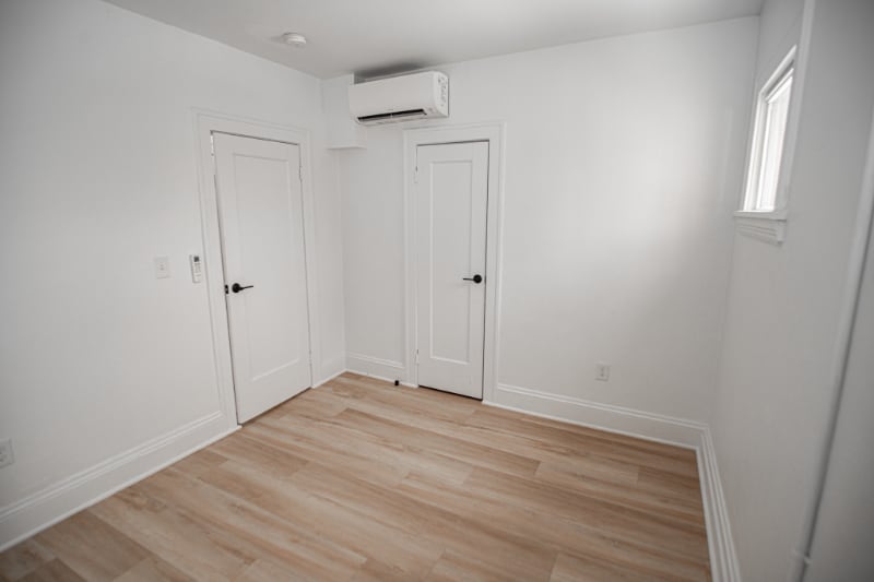 Building Photo - 1388 W 83rd St