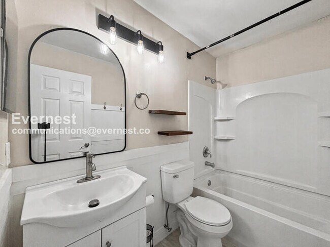 Building Photo - 2839 Sunbranch Dr