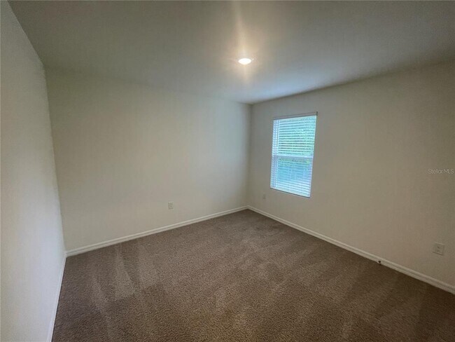 Building Photo - 4905 SW 51st Rd