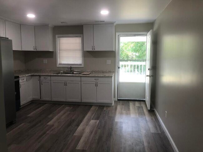 Kitchen - 381 Big Hill Rd