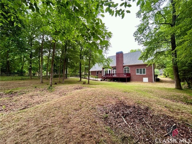 Building Photo - 120 Cedar Springs Pl