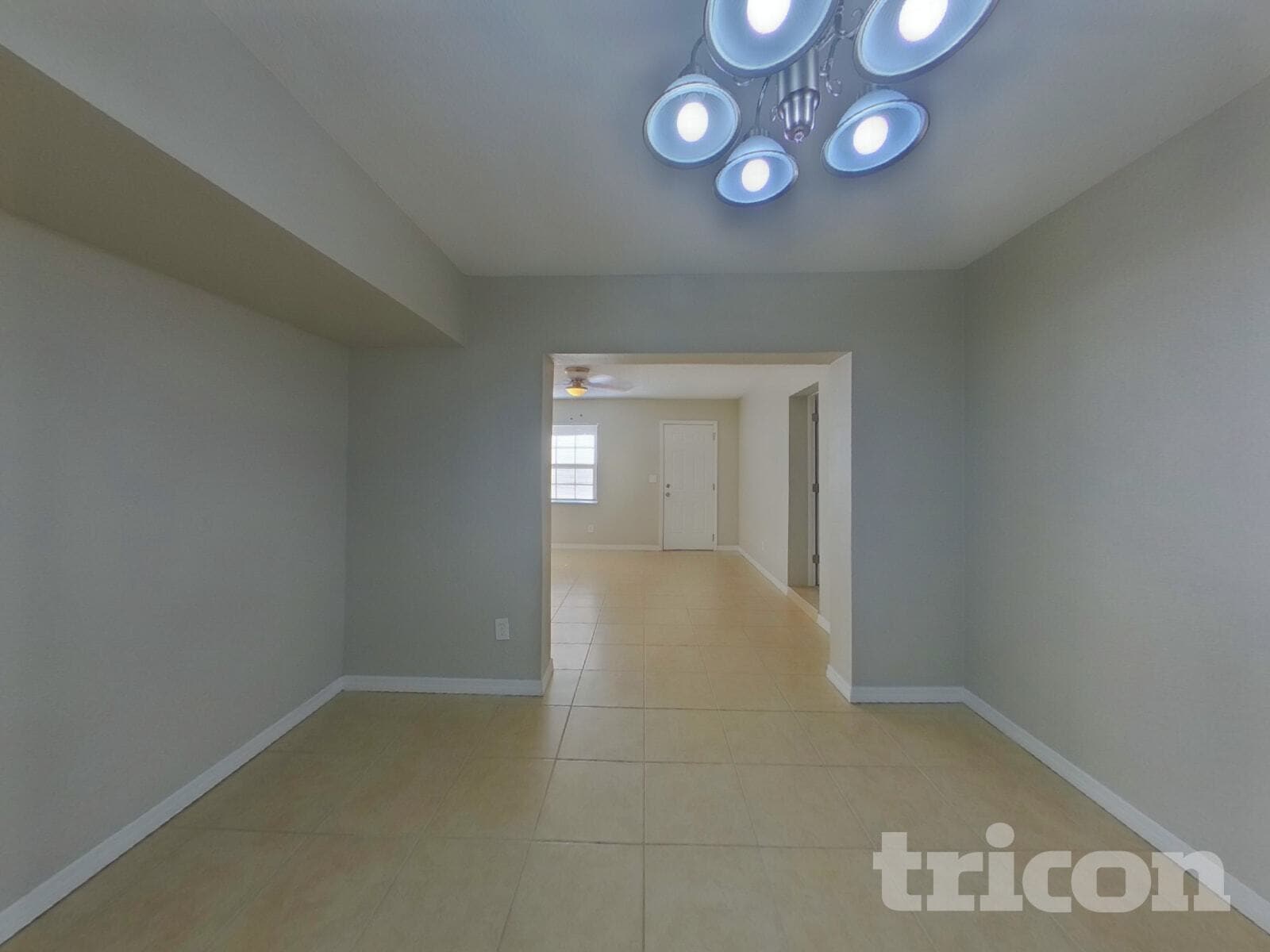 Building Photo - 1569 Lotus Path