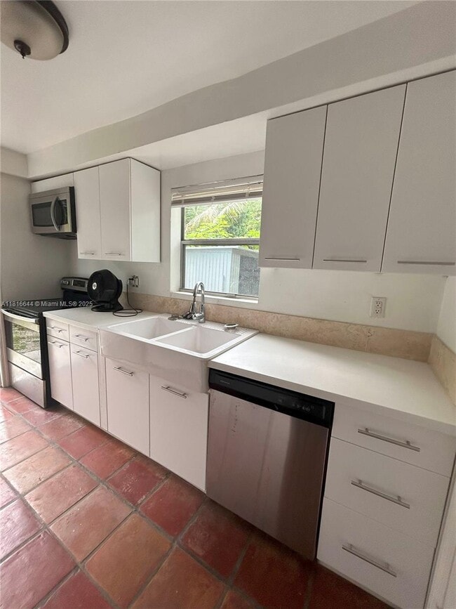 Building Photo - 3549 Loquat Ave