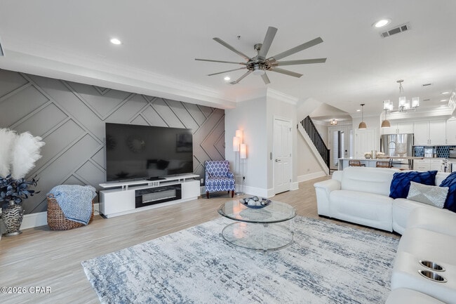 Building Photo - 3827 Mariner Dr