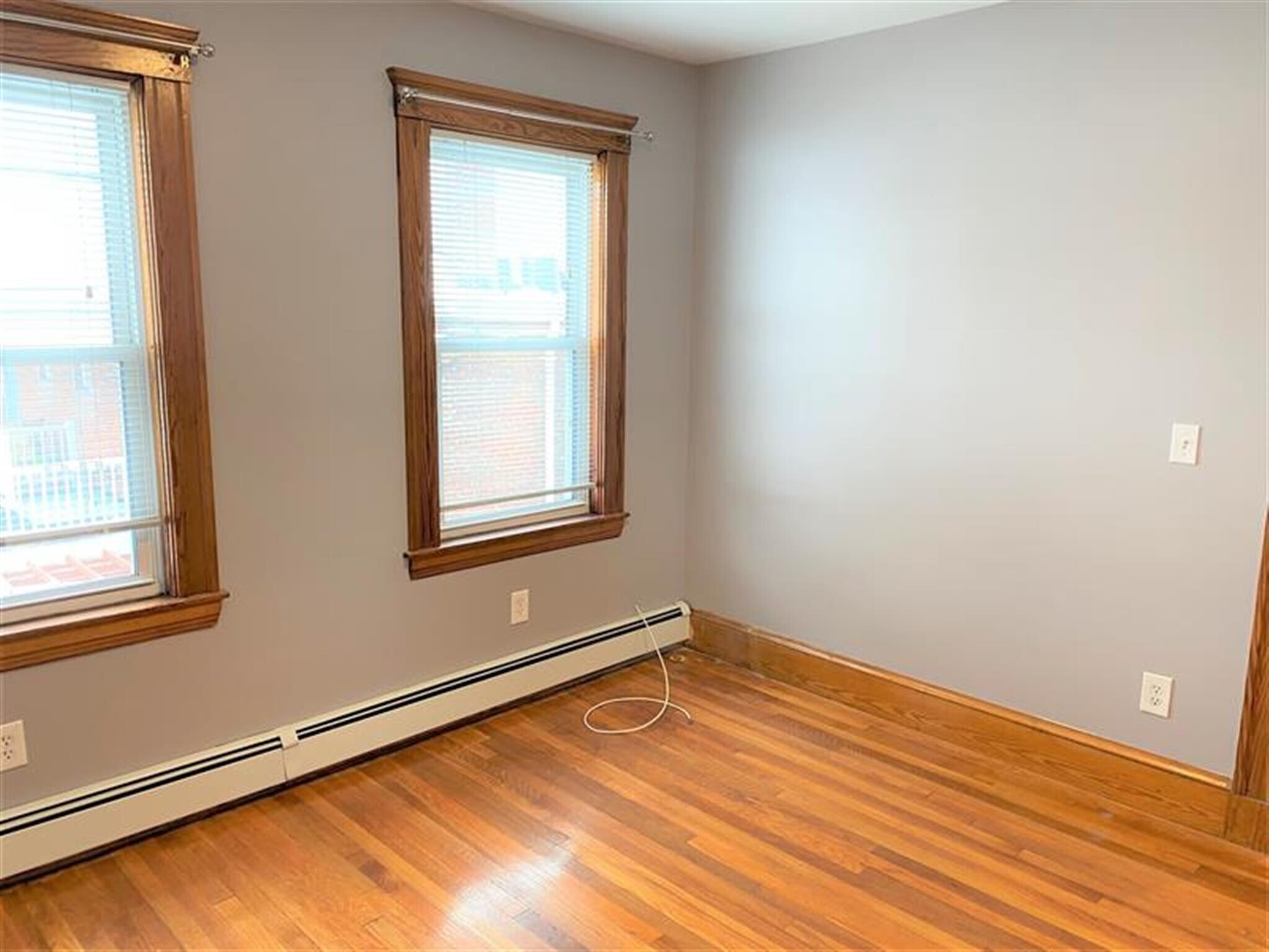 Building Photo - 167 Harvard St