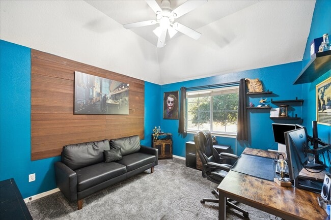 Building Photo - 6426 E Linpar Ct