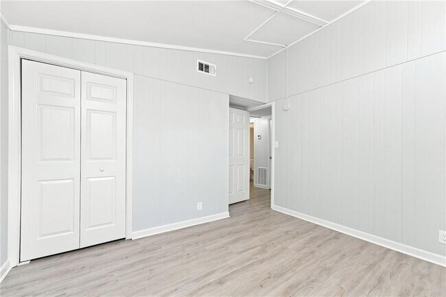 Building Photo - 508 Landers St