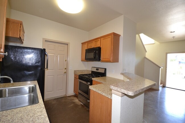 Building Photo - Meador-6912