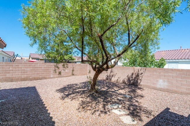 Building Photo - 3130 Meadow Flower Ave