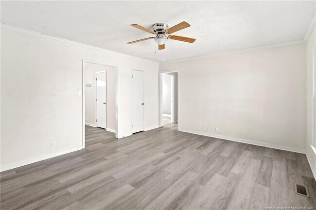 Building Photo - 5196 Remington Rd