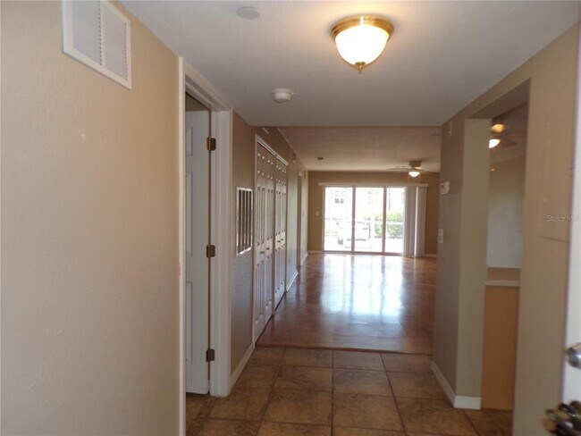 Building Photo - 150 Harborside Ave