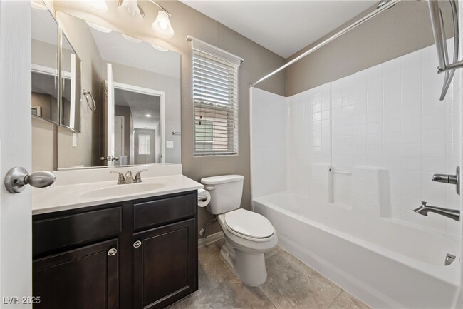 Building Photo - 10966 Sardinia Sands Dr
