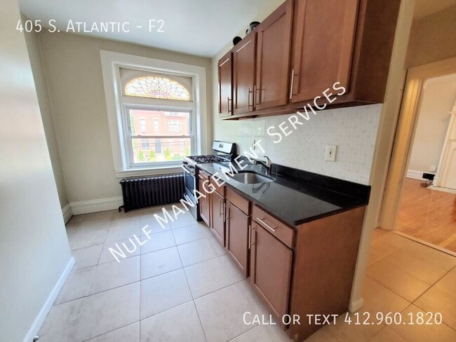 Building Photo - 405 S. Atlantic-F2