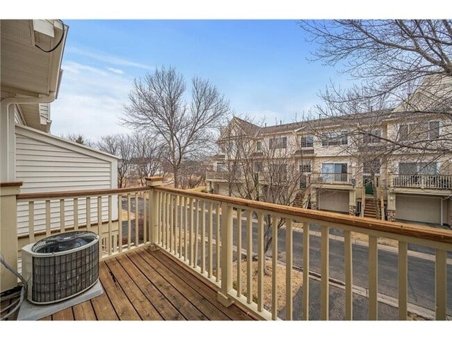 Building Photo - 13840 54th Ave N