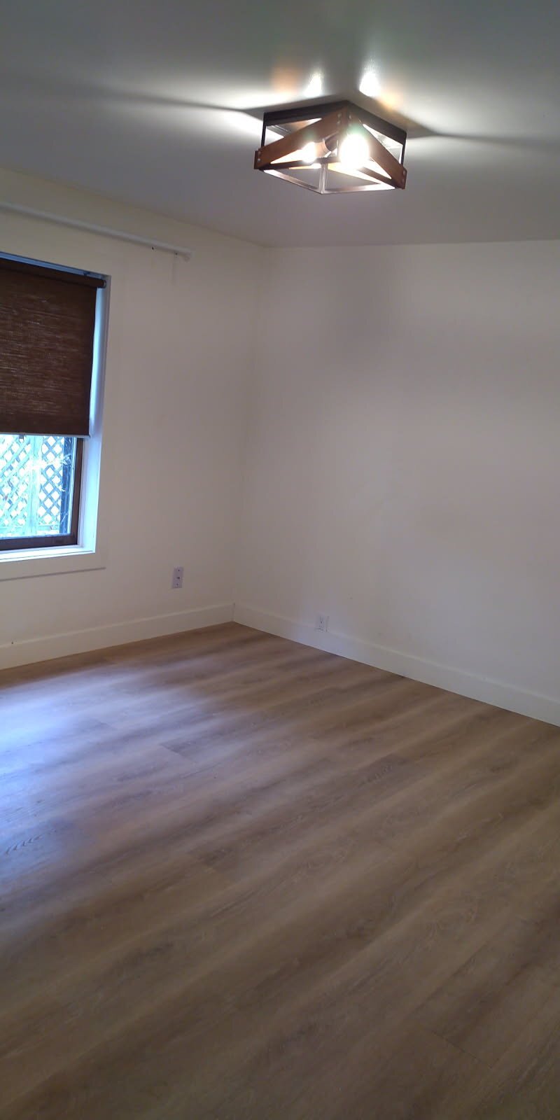 Building Photo - 465 W 3200 S