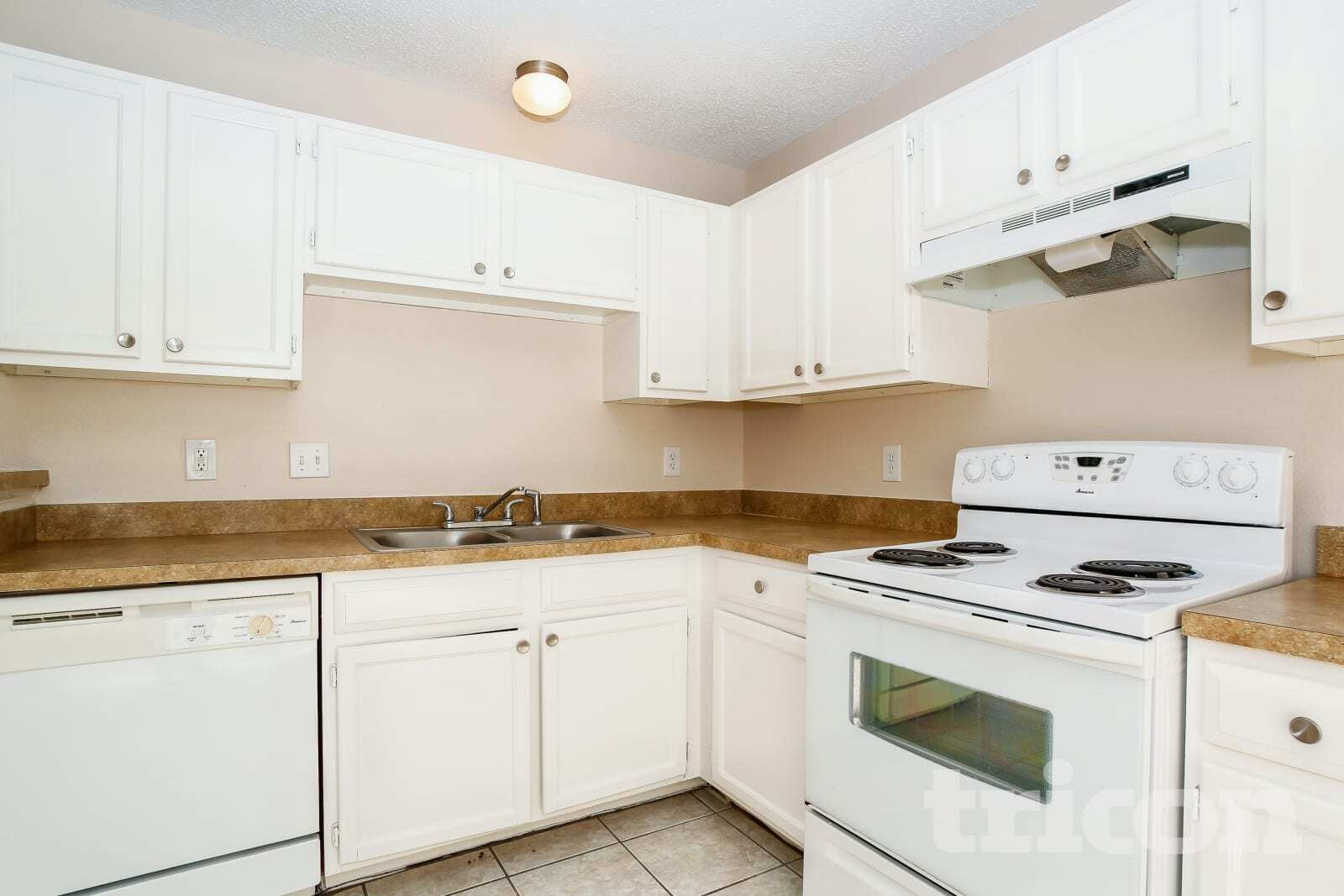 Building Photo - 3119 Kelling St