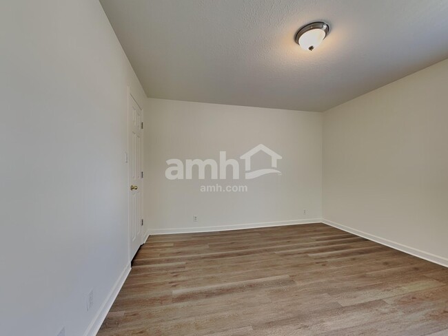 Building Photo - 9406 Hoyle Beals Dr