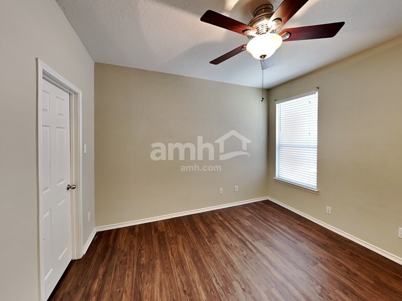 Building Photo - 6311 Palmetto Way