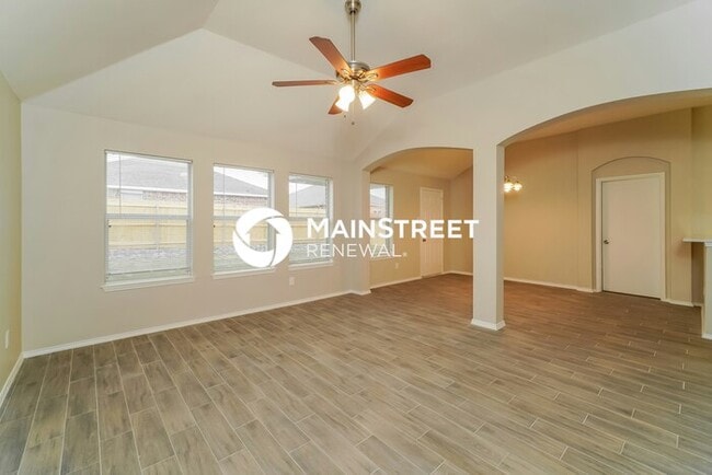 Building Photo - 2720 Triple Crown Ln