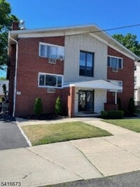 Building Photo - 117 W 3rd Ave