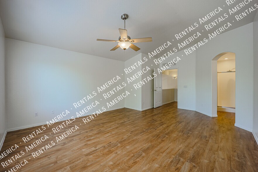 Building Photo - 3218 N 127th Ln