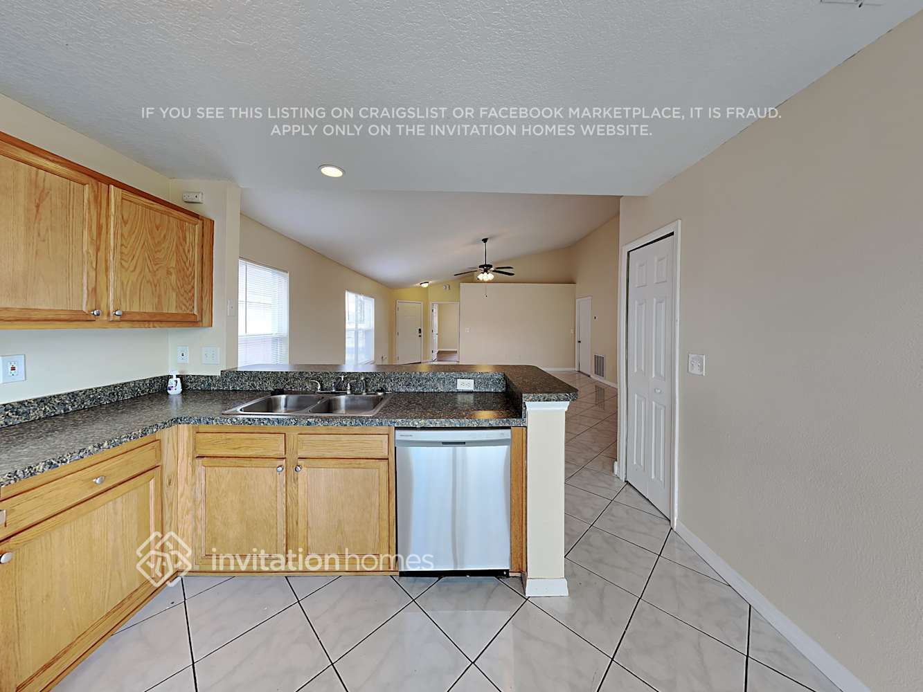 Building Photo - 129 Rollins Dr